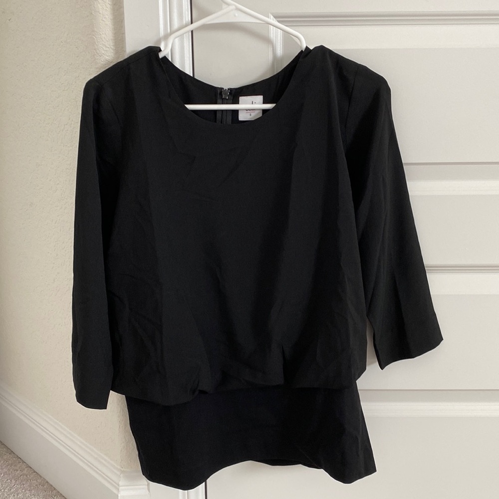 NWOT CAbi Indulgence Top size Small, Black